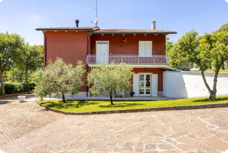 Pace, Luminosita E Comodita A Due Passi Dal Garda Volta Mantovana Exterior photo